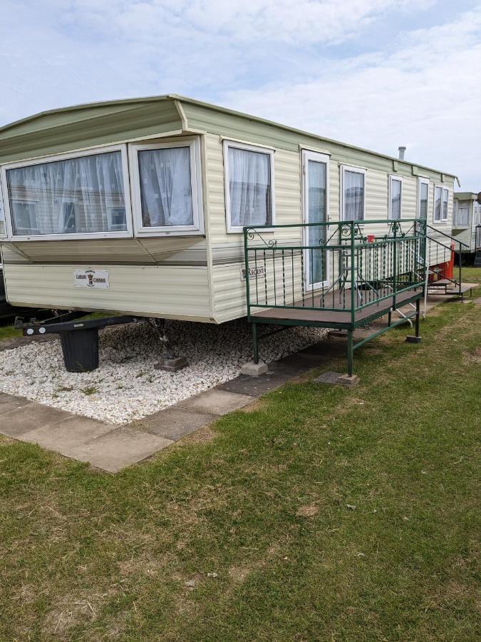 L&G Family Holidays 6 Berth Coral Beach Laura Familys Only And Lead Person Must Be Over 30 Ingoldmells Buitenkant foto